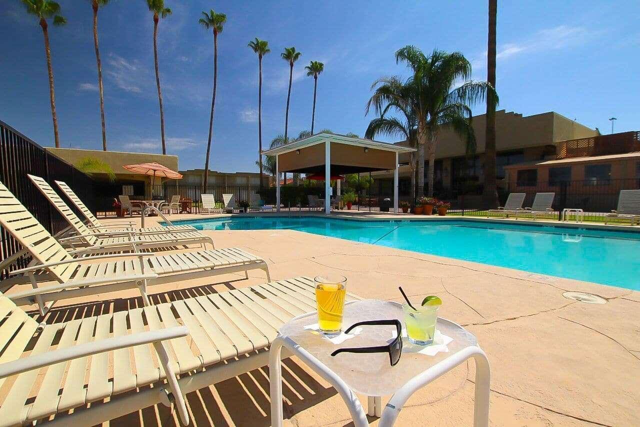 Ramada By Wyndham Tucson Otel Dış mekan fotoğraf