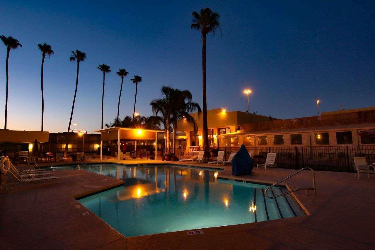 Ramada By Wyndham Tucson Otel Dış mekan fotoğraf