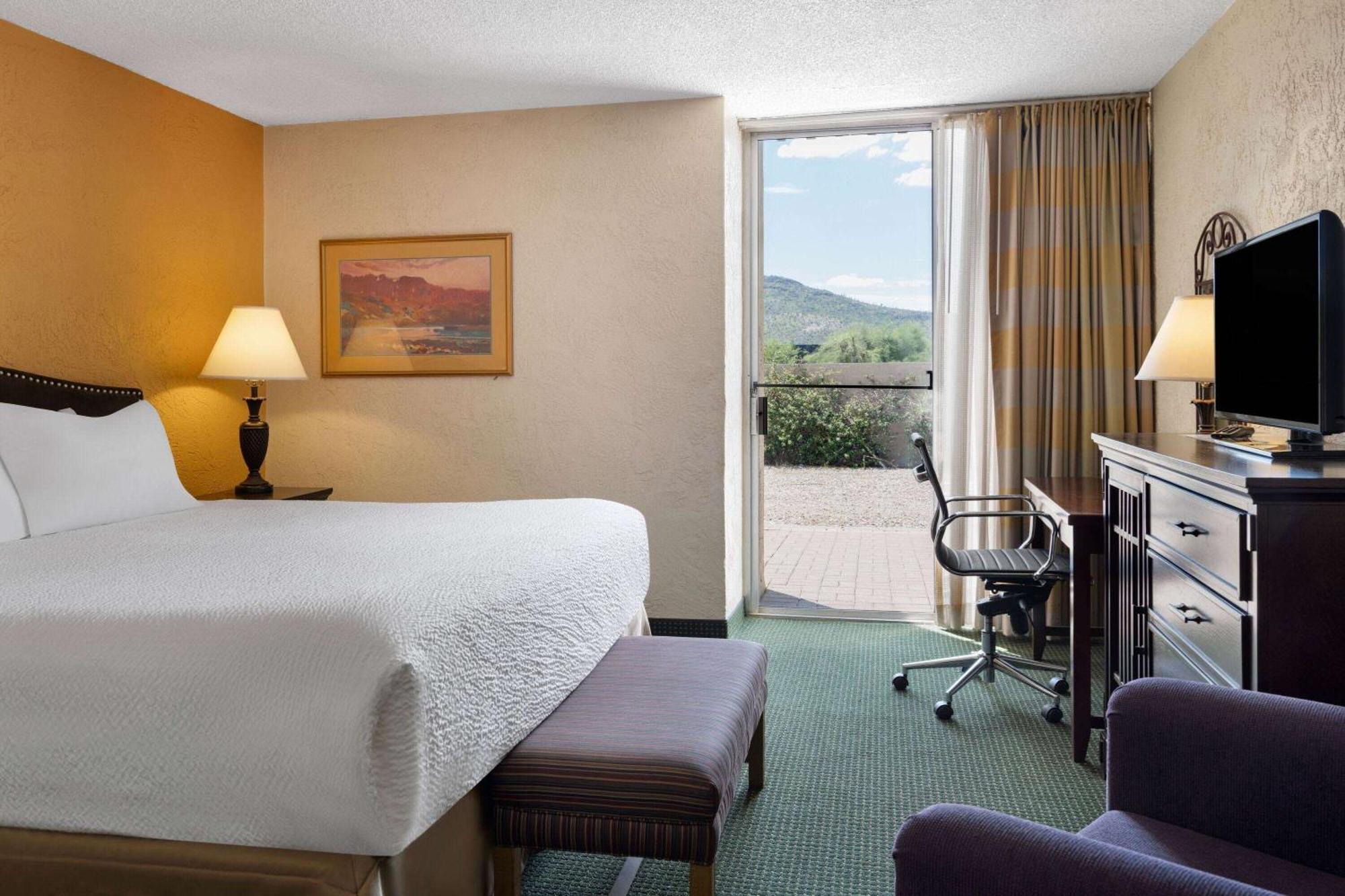 Ramada By Wyndham Tucson Otel Dış mekan fotoğraf