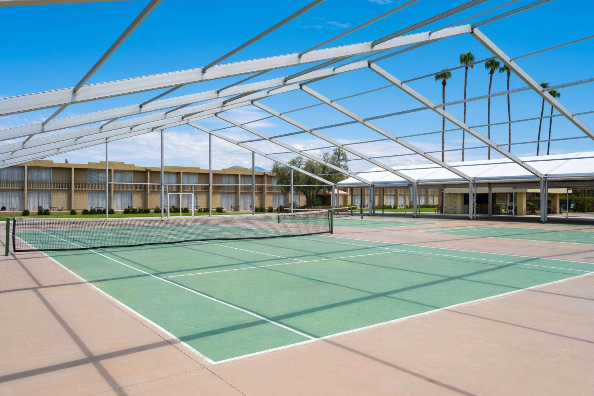 Ramada By Wyndham Tucson Otel Dış mekan fotoğraf