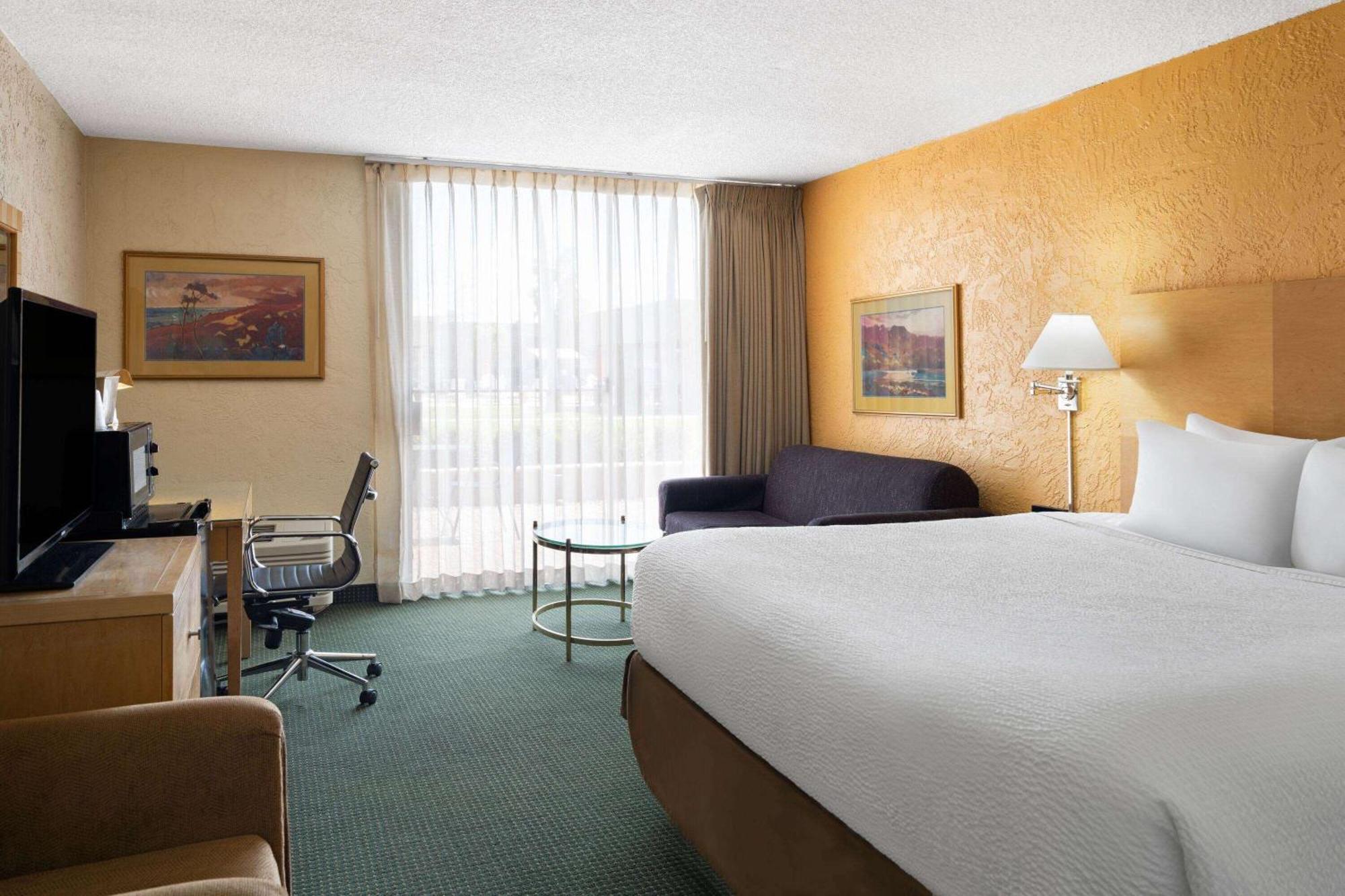 Ramada By Wyndham Tucson Otel Dış mekan fotoğraf